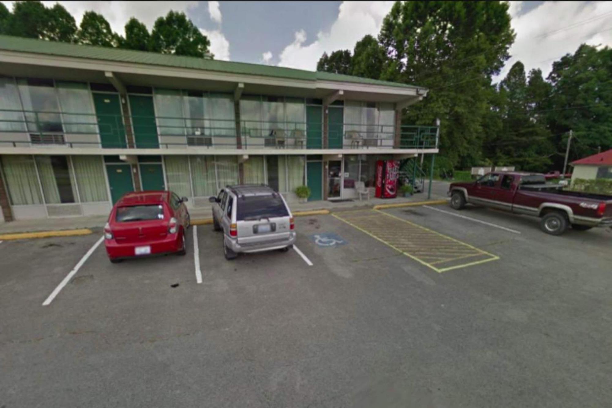 Oyo Hotel Whitely City Hwy 27 Ky Whitley City エクステリア 写真